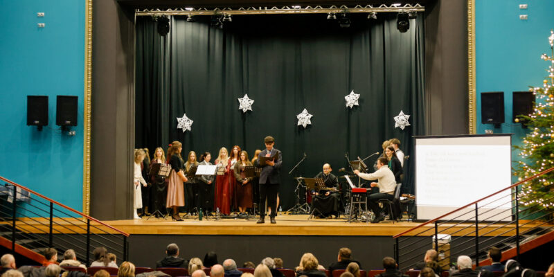 Wspólne „oazowe” kolędowanie